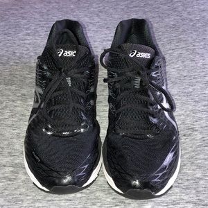 ASICS Gel Nimbus 18 Running Shoe